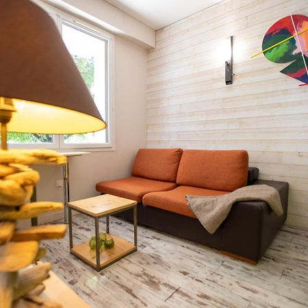 La Loge Theuriet - Bord De Lac Annecy Bagian luar foto
